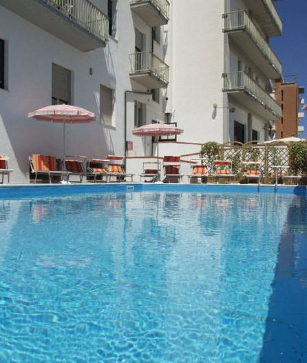 Hotel Rex Лидо ди Савио Екстериор снимка